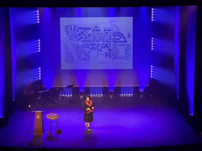 Spectacle de Zidani - Mamie Georgette en mode "Stand-up"