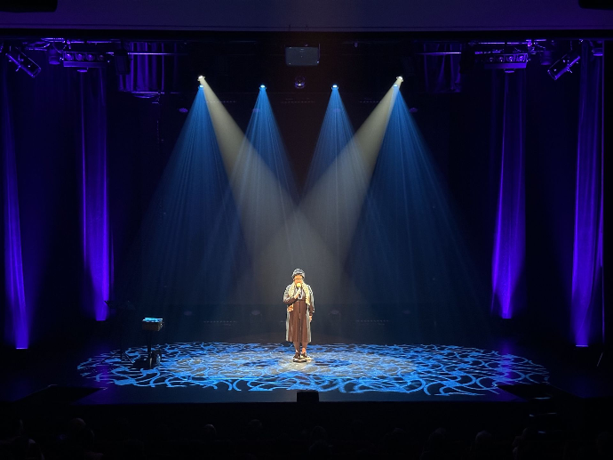 Spectacle de Zidani - Mamie Georgette en mode "Stand-up"